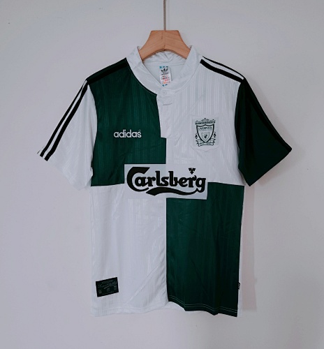 2095-96 Liverpool Retro Version