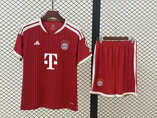 Football Collection Bayern Munich Adult Kit
